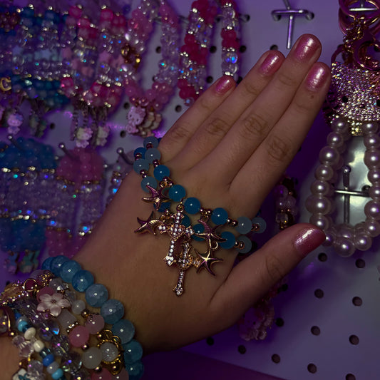 Cross ocean themed