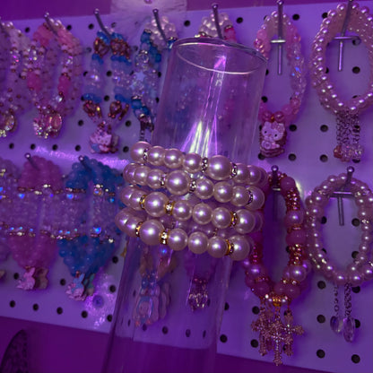Elegant Pearls